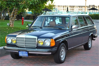 Illustration for article titled My 1984 Mercedes Benz 300TD, reviewed